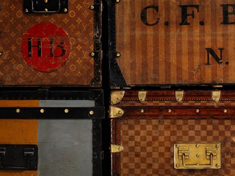 louis vuitton bag century 21|history of Louis Vuitton luggage.